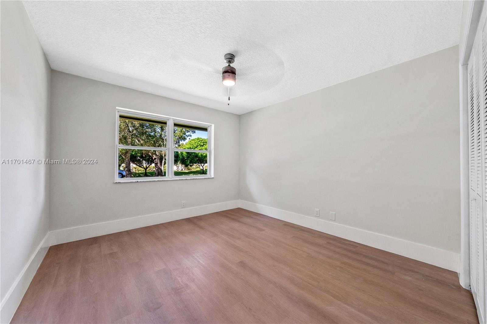 9710 NW 18th St, Coral Springs, Florida image 32