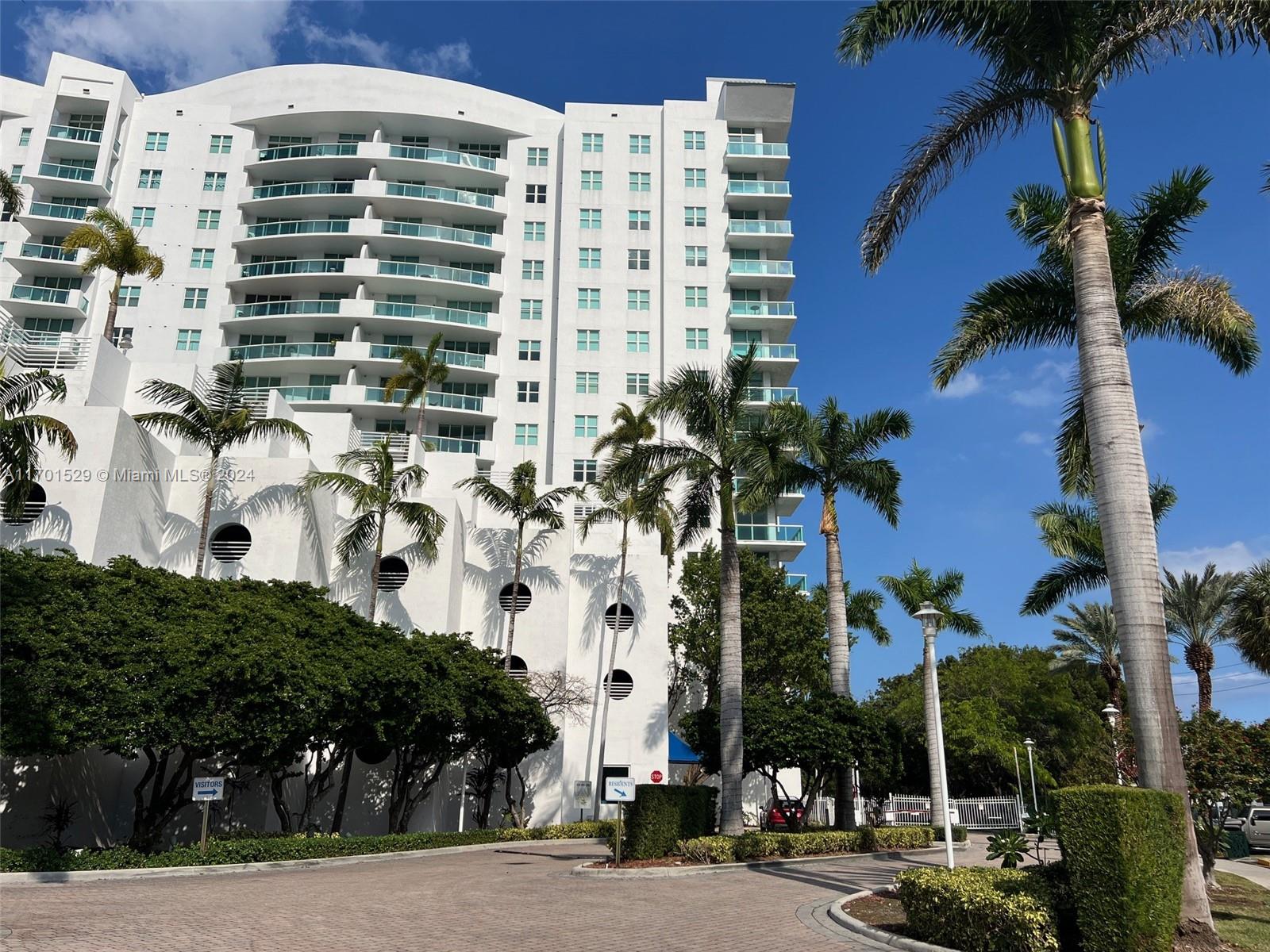 7900 Harbor Island Dr #521, North Bay Village FL 33141
