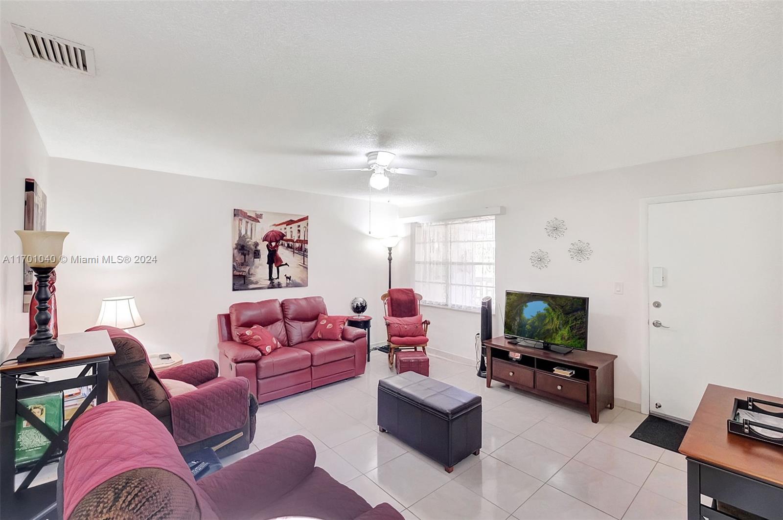 17090 NE 14th Ave #304, North Miami Beach, Florida image 7