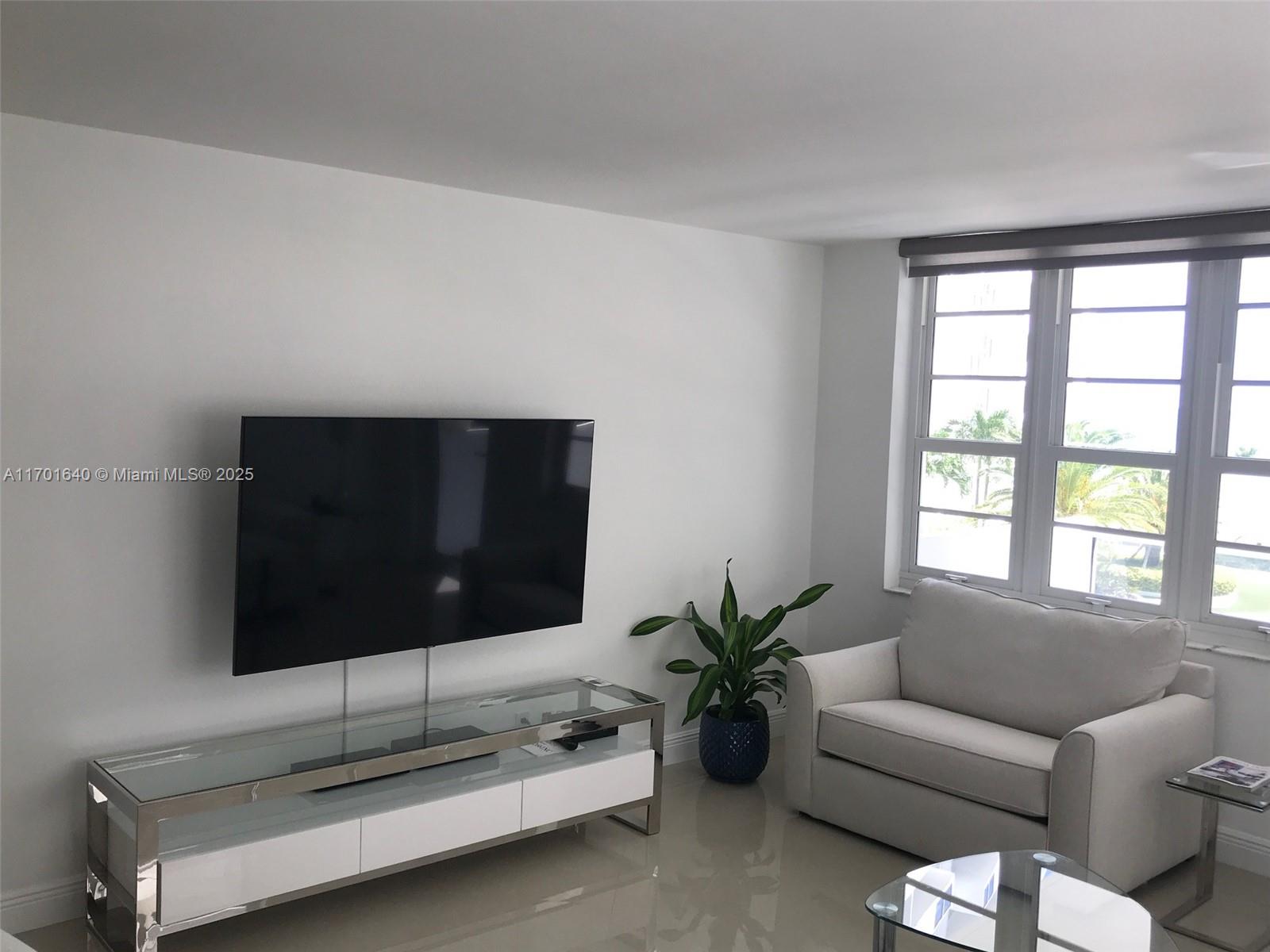 100 Lincoln Rd #521, Miami Beach, Florida image 9