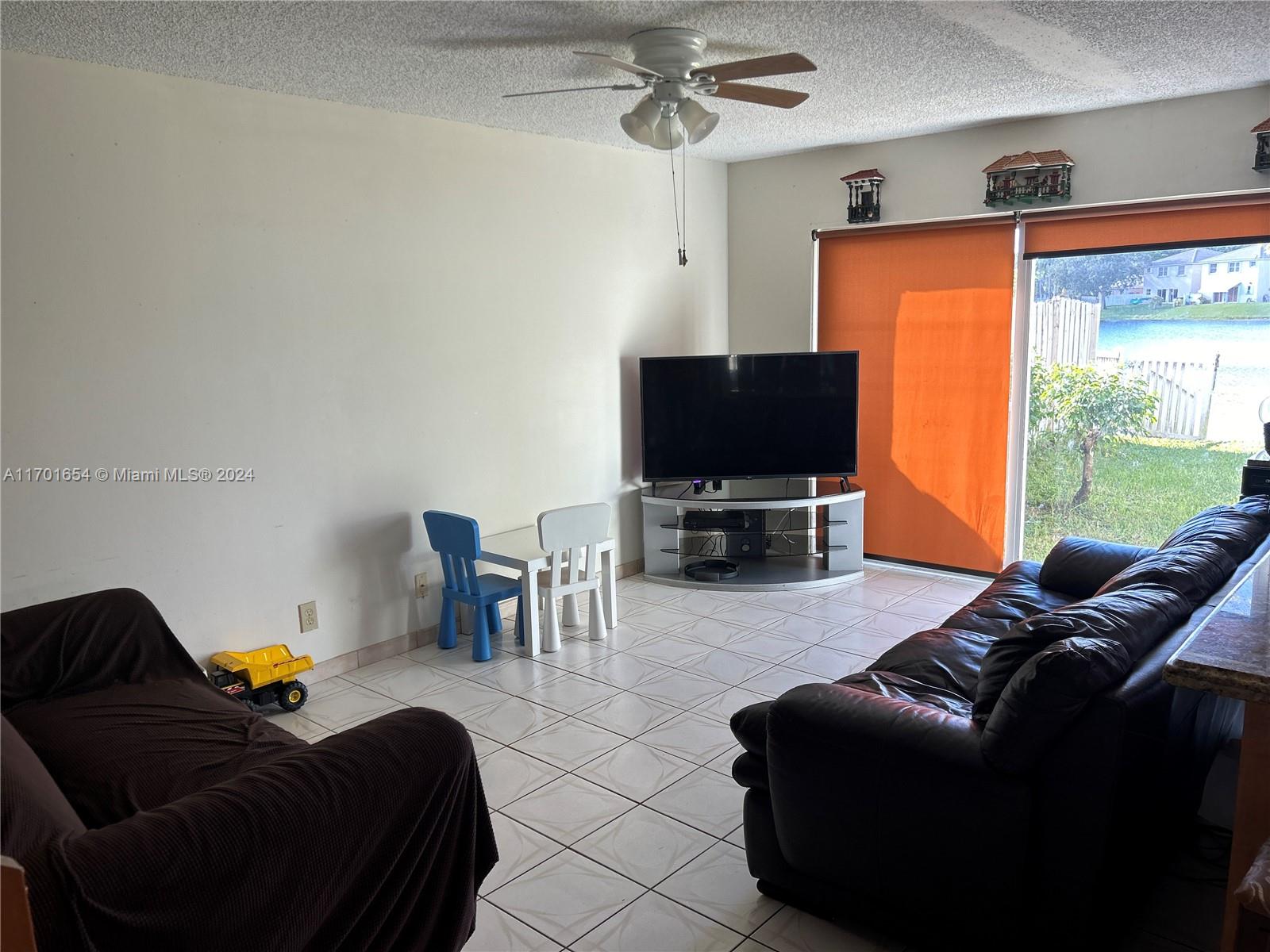 897 NW 97th Ave, Plantation, Florida image 14