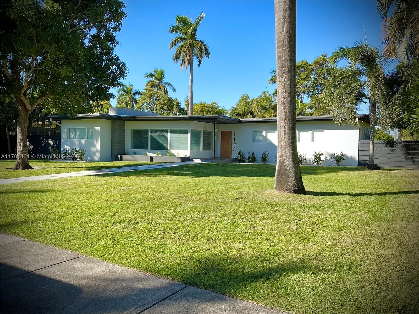 1123 Polk St, Hollywood, Florida image 1