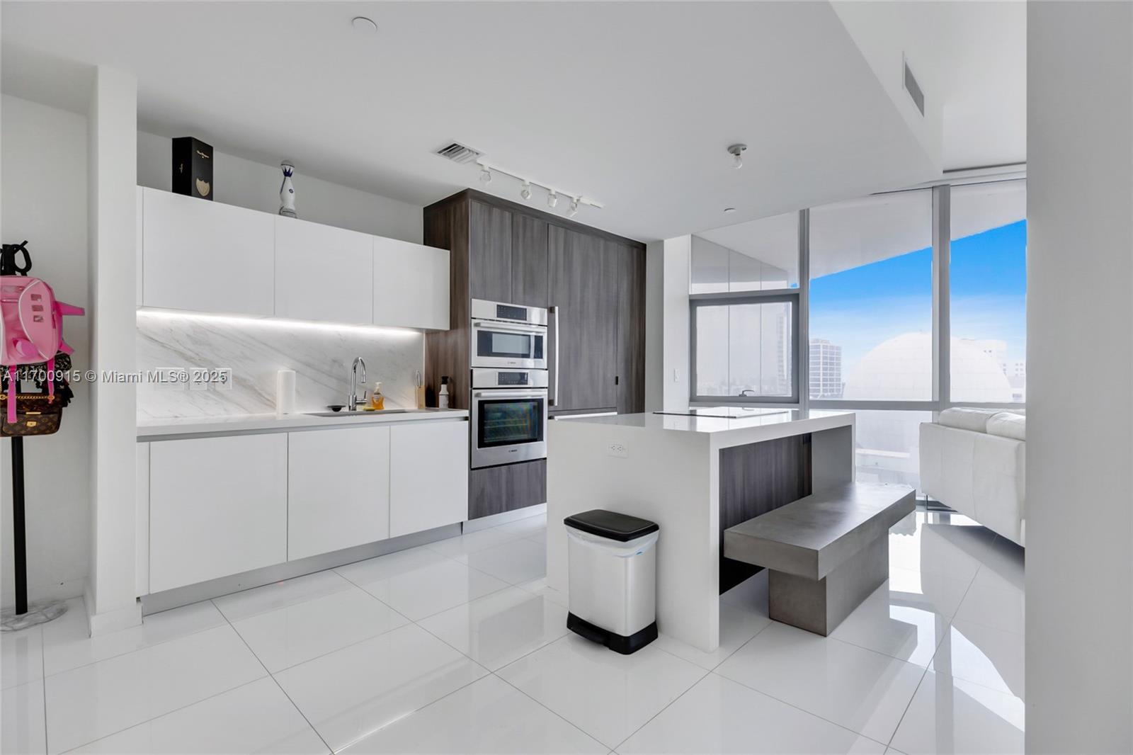851 NE 1st Ave #1202, Miami FL 33132