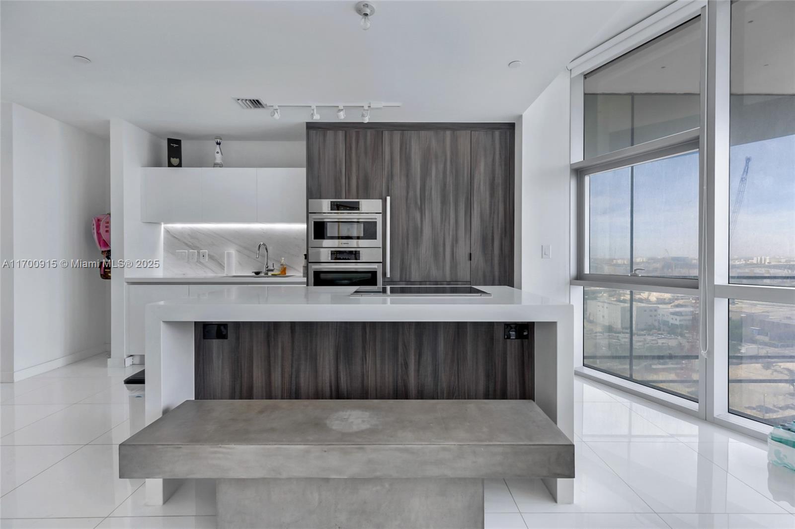 851 NE 1st Ave #1202, Miami FL 33132