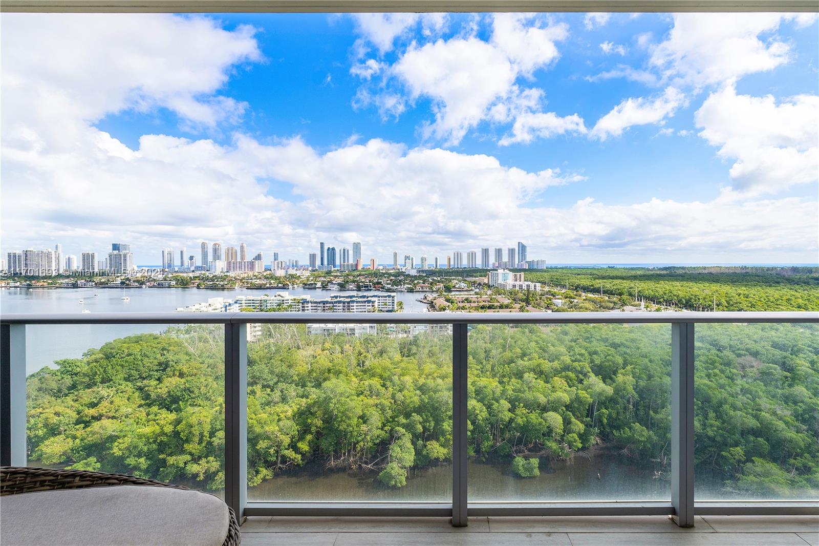 16385 Biscayne Blvd #1816, North Miami Beach, Florida image 24