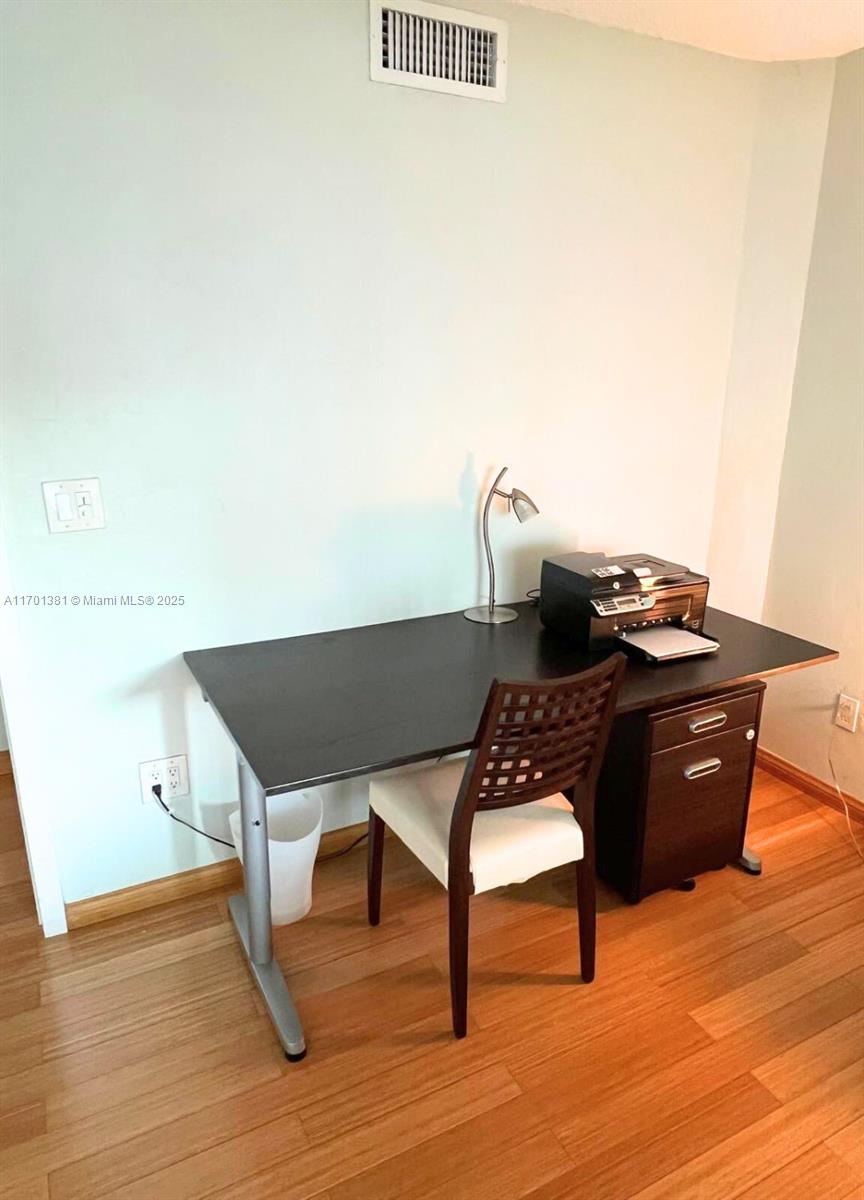 2201 Brickell Ave #98, Miami FL 33129