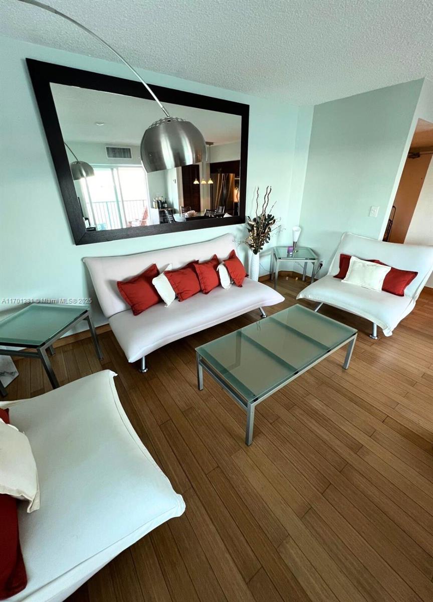 2201 Brickell Ave #98, Miami FL 33129