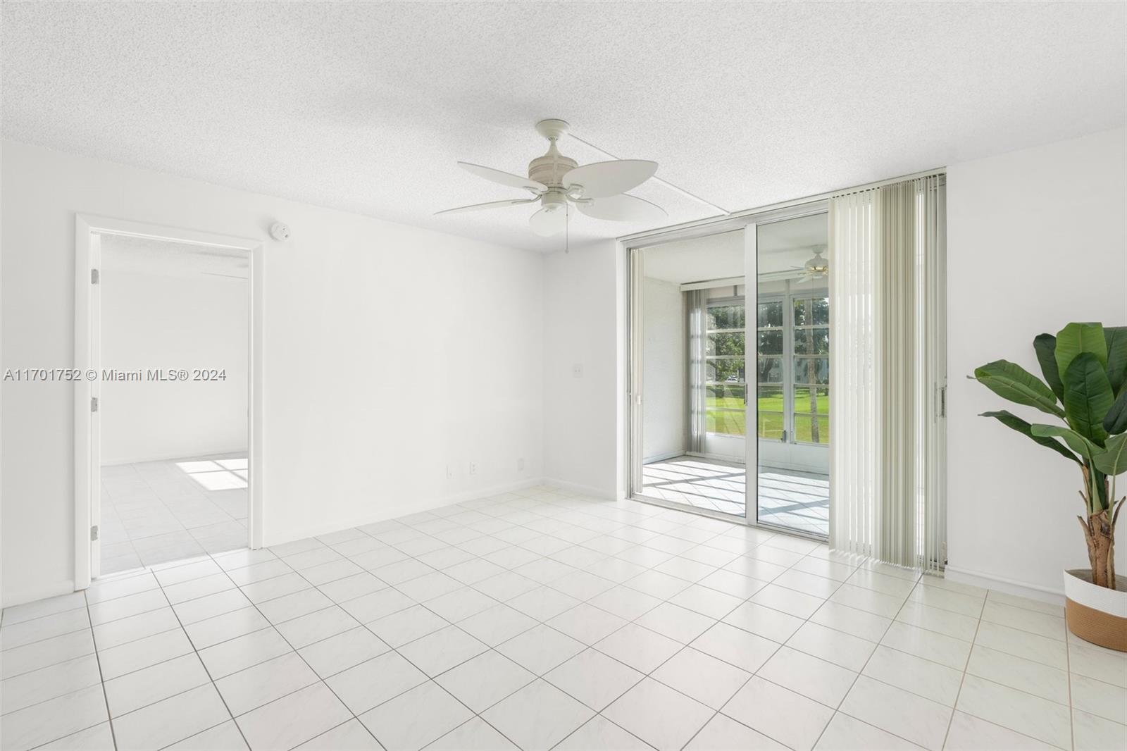 7690 NW 18th St #207, Margate, Florida image 15