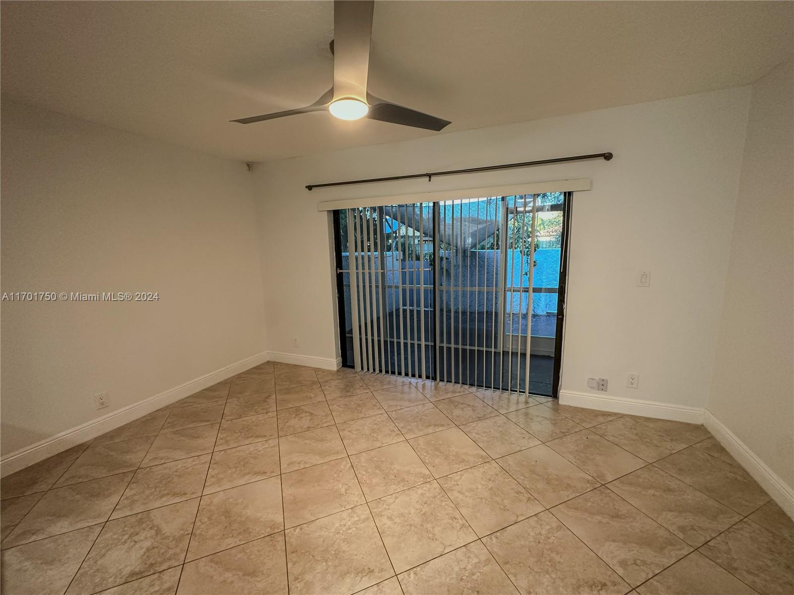 9767 Riverside Dr #72-2, Coral Springs, Florida image 16