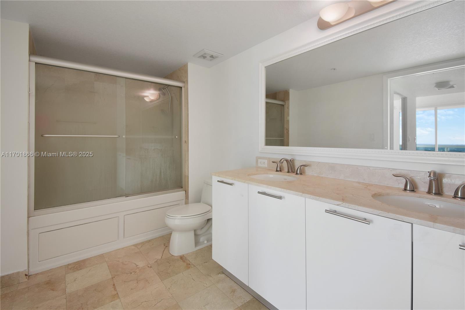 1800 N Bayshore Dr #3510, Miami FL 33132