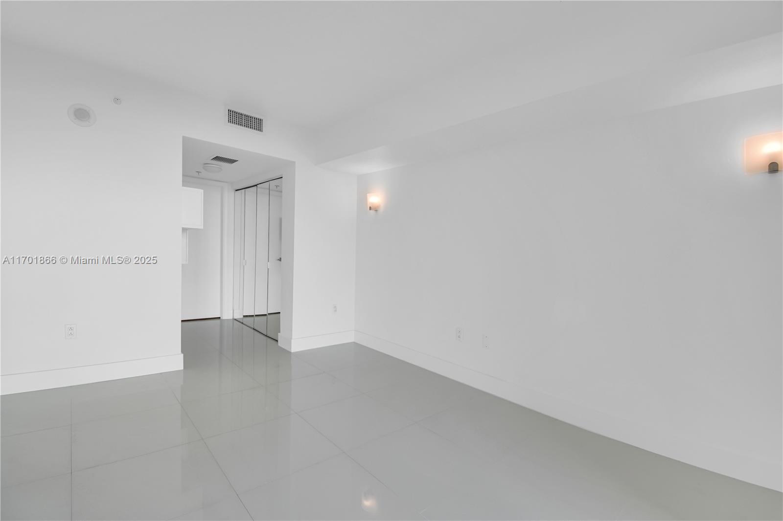 1800 N Bayshore Dr #3510, Miami FL 33132