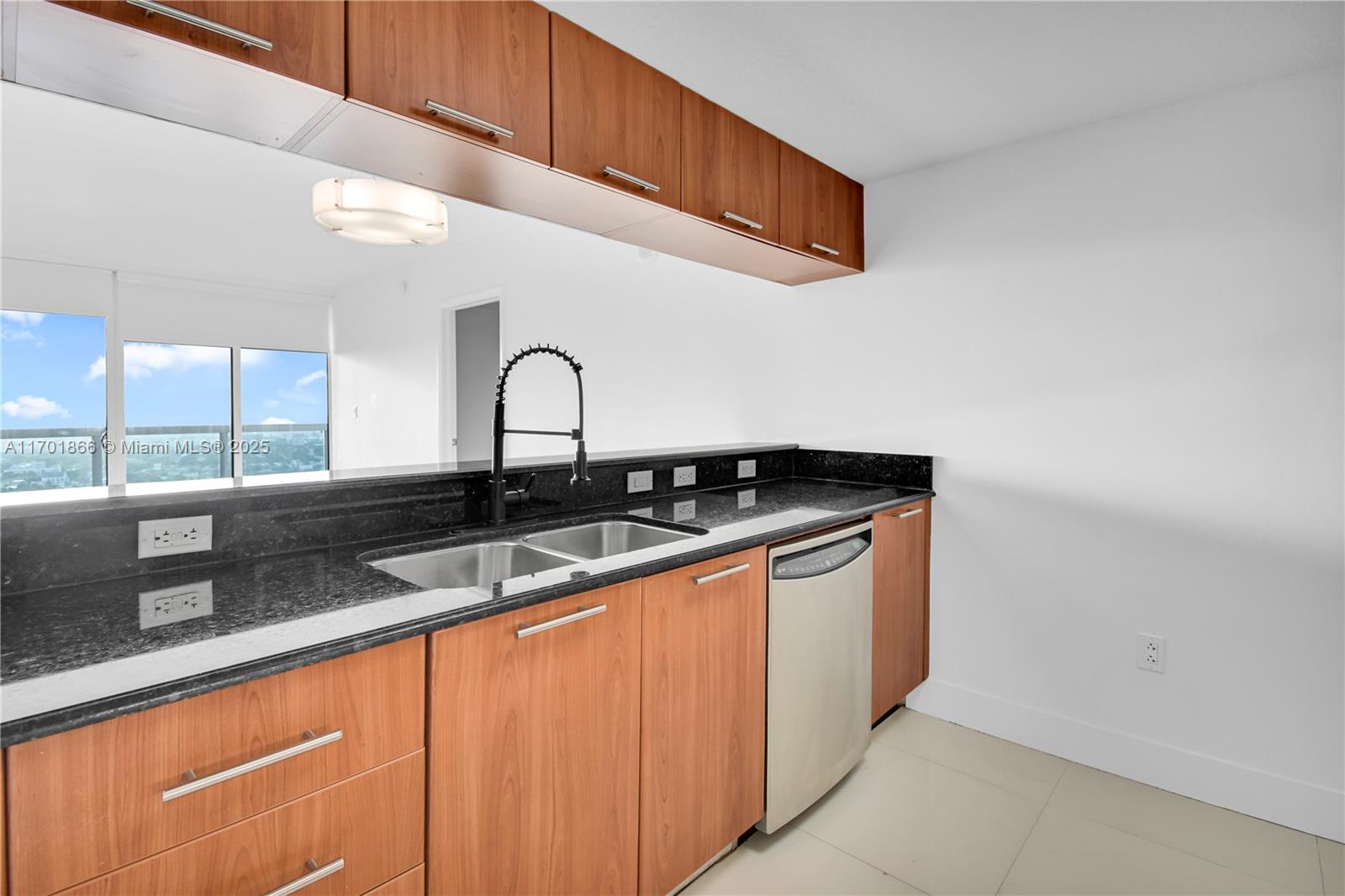 1800 N Bayshore Dr #3510, Miami FL 33132