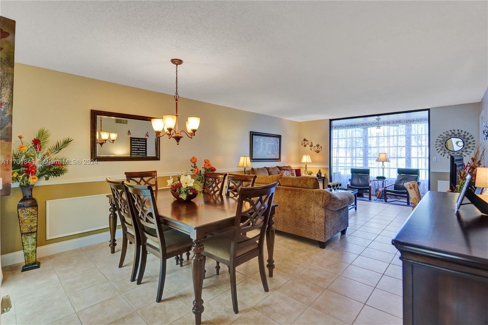 9330 Sunrise Lakes Blvd #109, Sunrise, Florida image 1