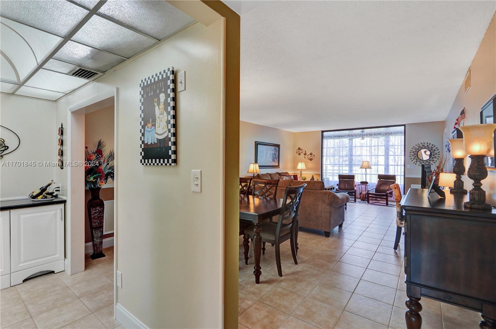 9330 Sunrise Lakes Blvd #109, Sunrise, Florida image 15