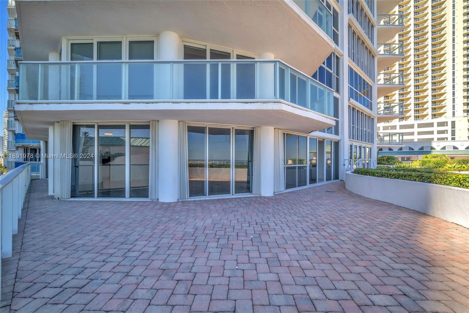 16485 Collins Ave-(direct Ocean View Corner) #431, Sunny Isles Beach, Florida image 22