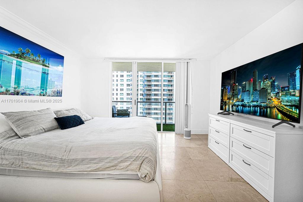 1155 Brickell Bay Dr #2004, Miami, Florida image 5