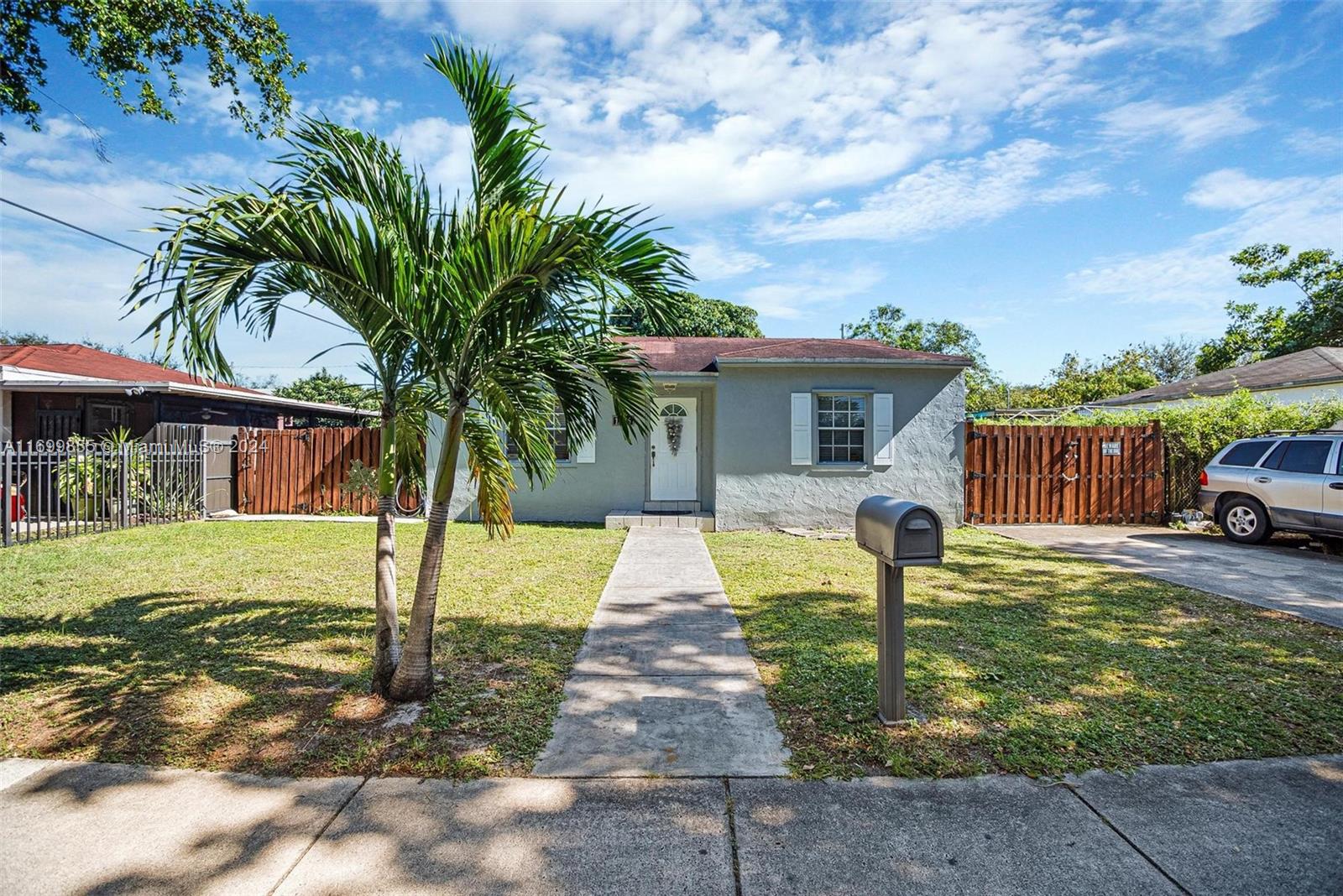 12435 NW 10th Ave, North Miami, Florida image 1