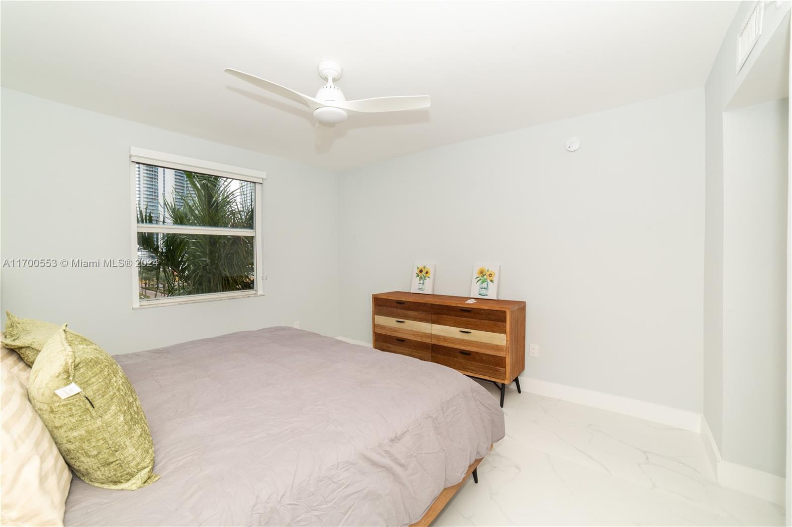 Listing Photo 26