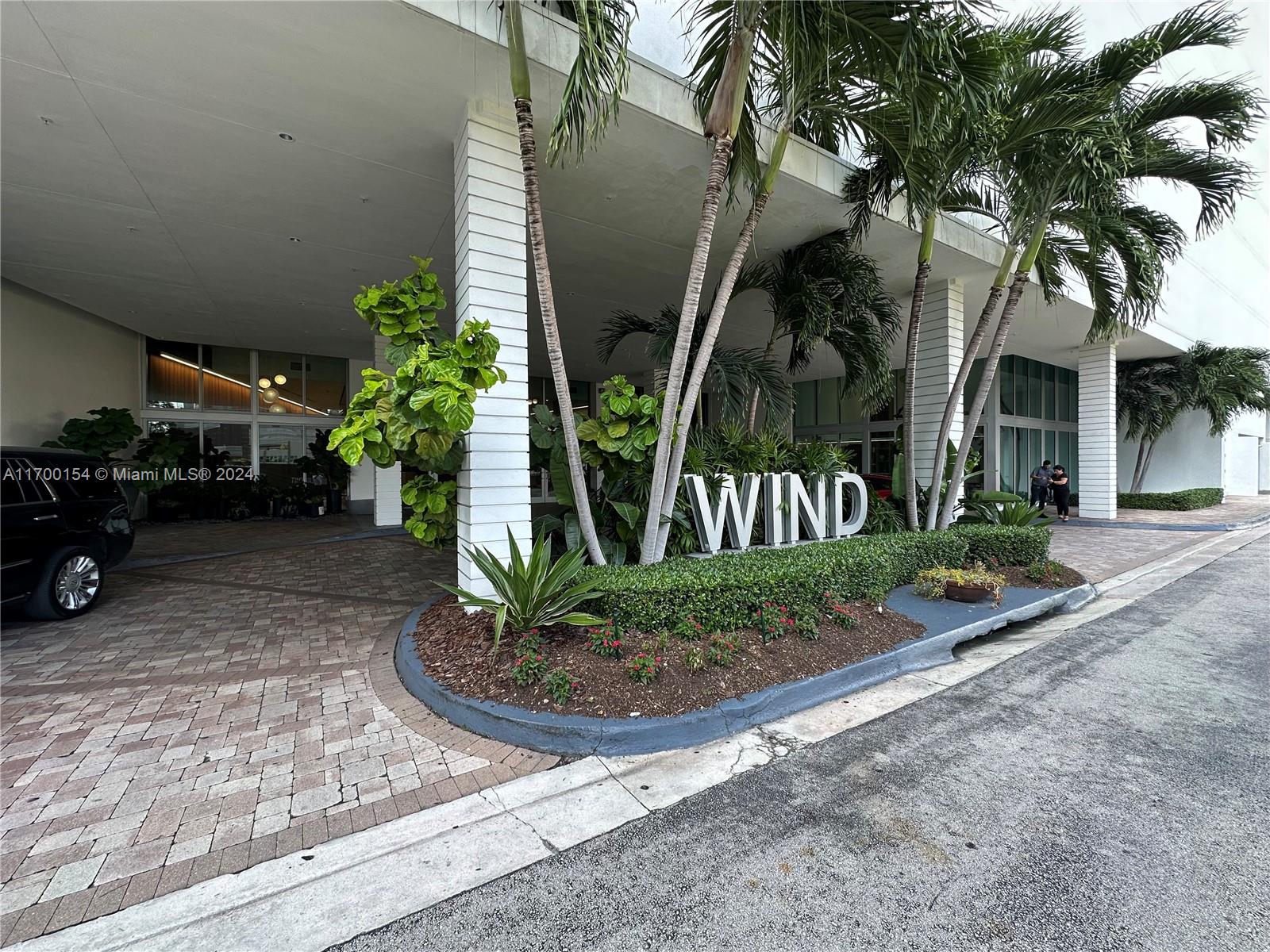 350 S Miami Ave #3008, Miami FL 33130