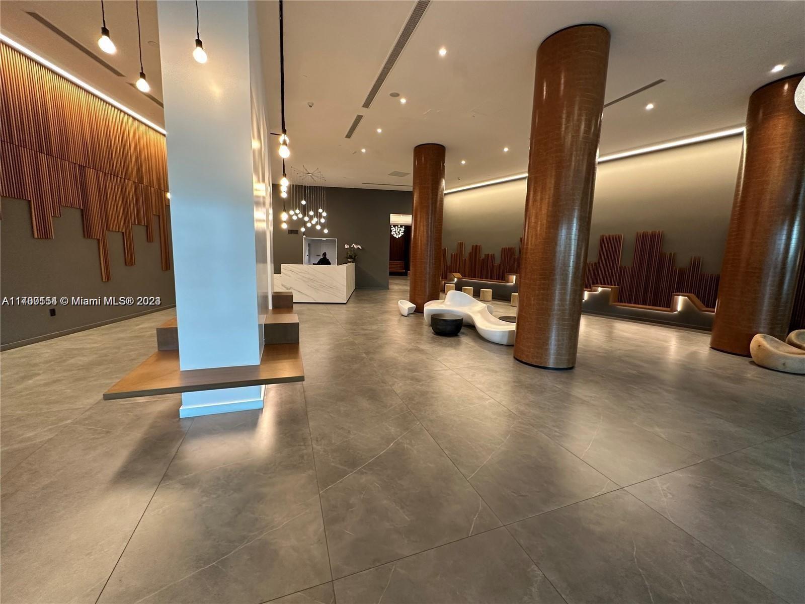 350 S Miami Ave #3008, Miami FL 33130