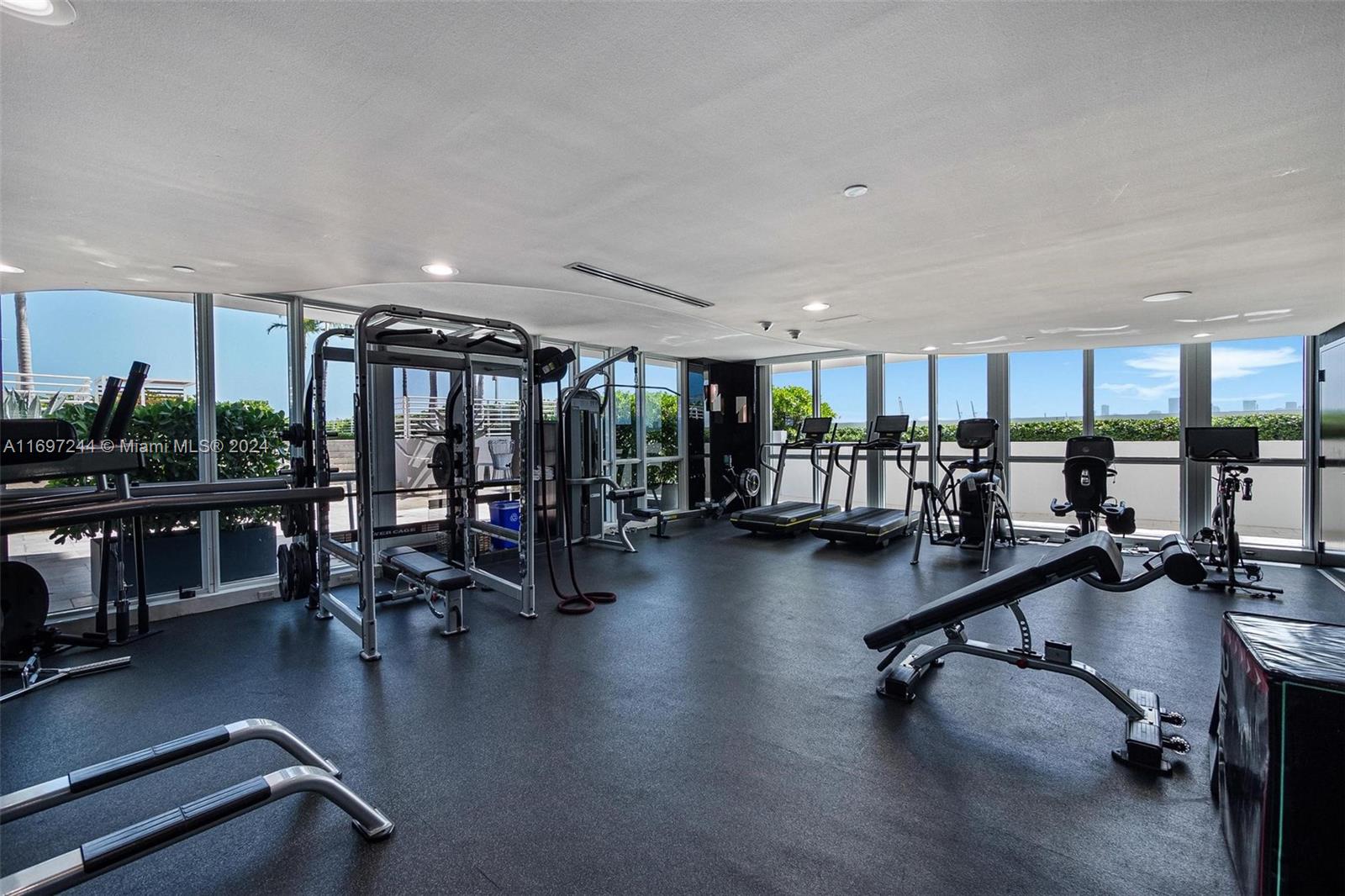 540 West Ave #914, Miami Beach FL 33139