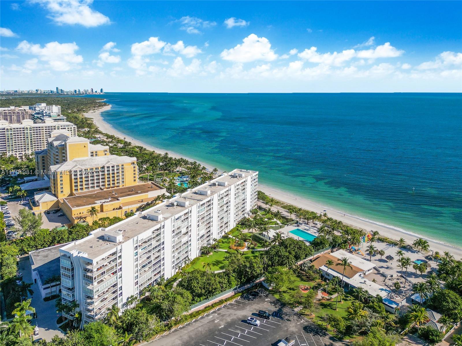 605 Ocean Dr #4L, Key Biscayne, Florida image 2