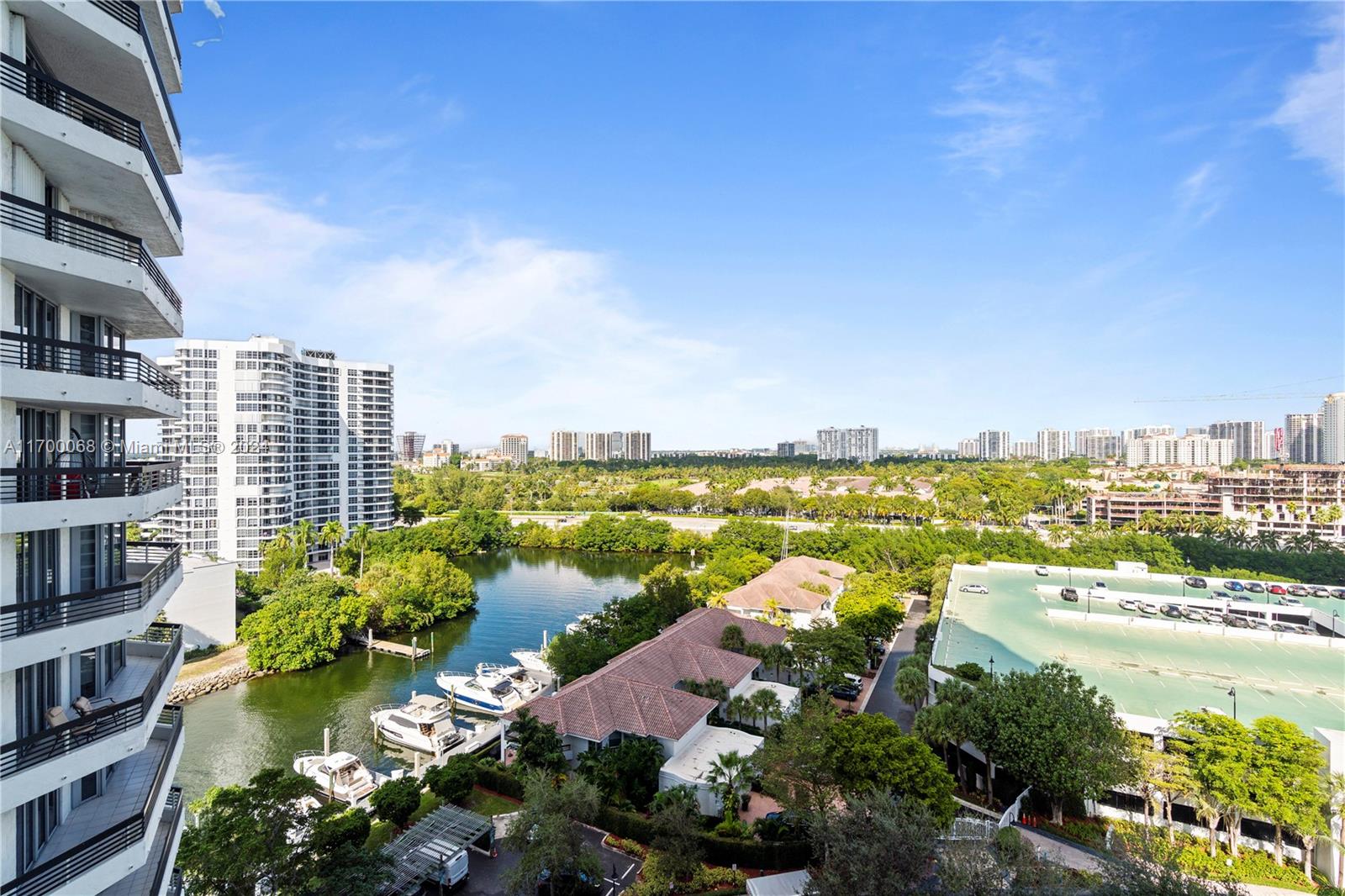 3530 Mystic Pointe Dr #1408, Aventura, Florida image 26