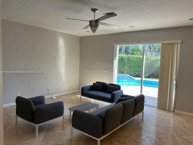 4160 Cascade Ter, Weston, Florida image 15