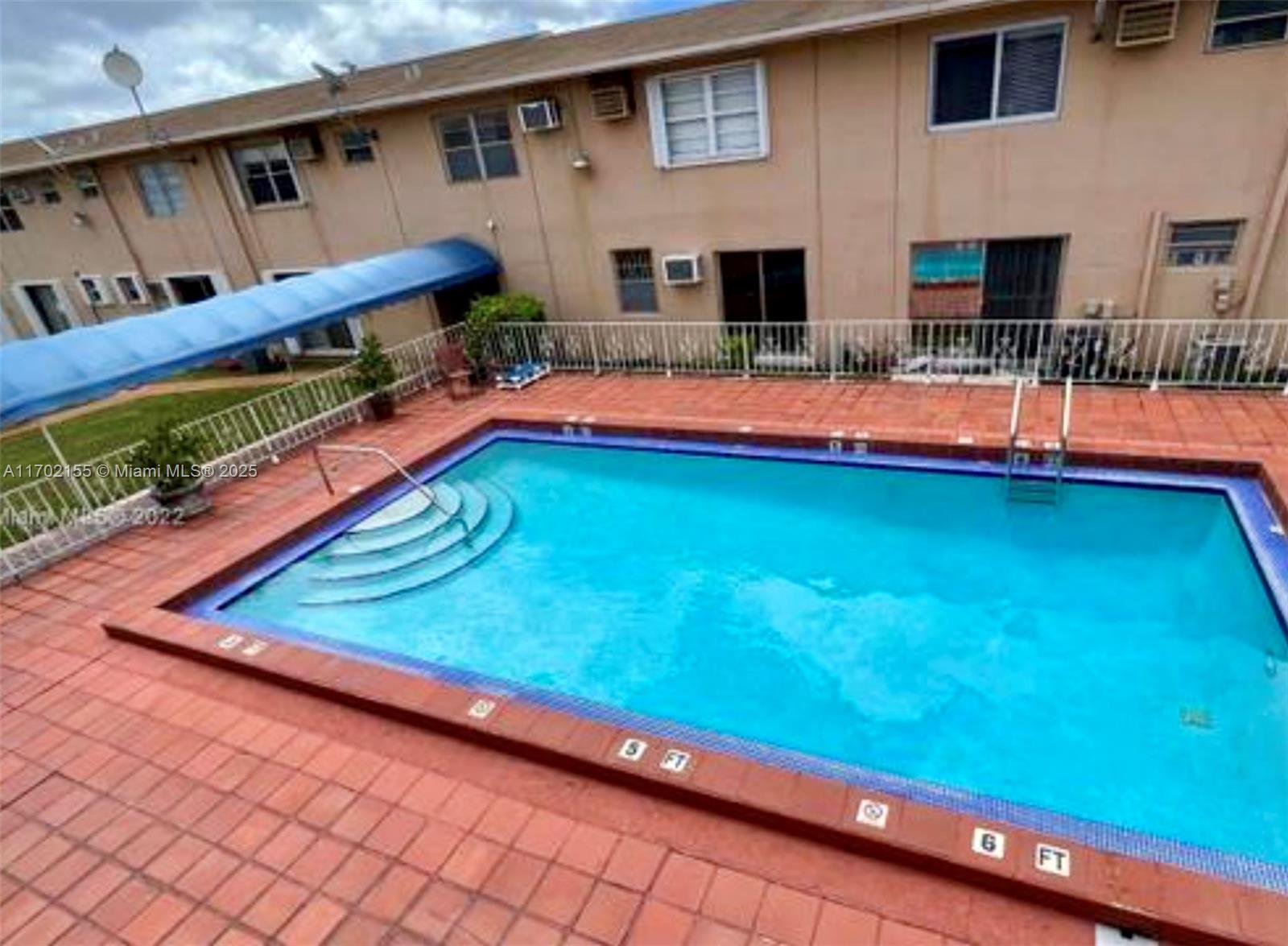 1154 W 35th St #125, Hialeah, Florida image 1