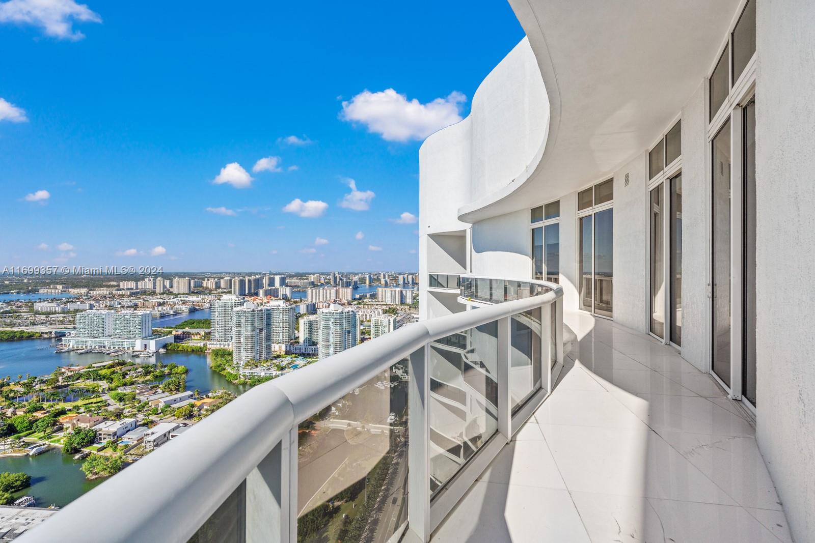 16001 Collins Ave #4305, Sunny Isles Beach, Florida image 13