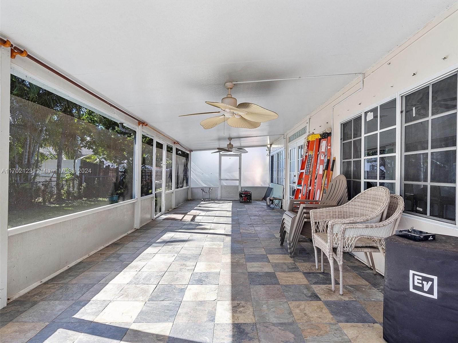 6612 Dahlia Dr, Miramar, Florida image 34