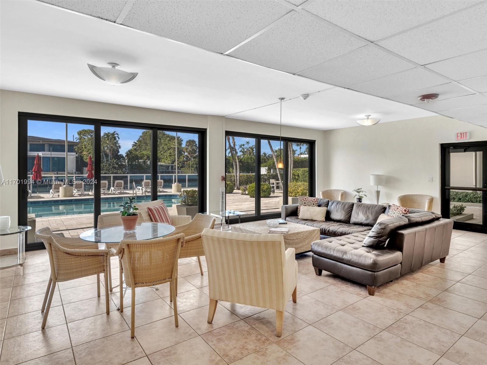 Residential, Bay Harbor Islands, Florida image 39