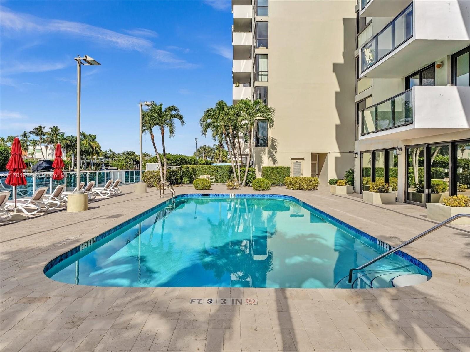 Residential, Bay Harbor Islands, Florida image 42