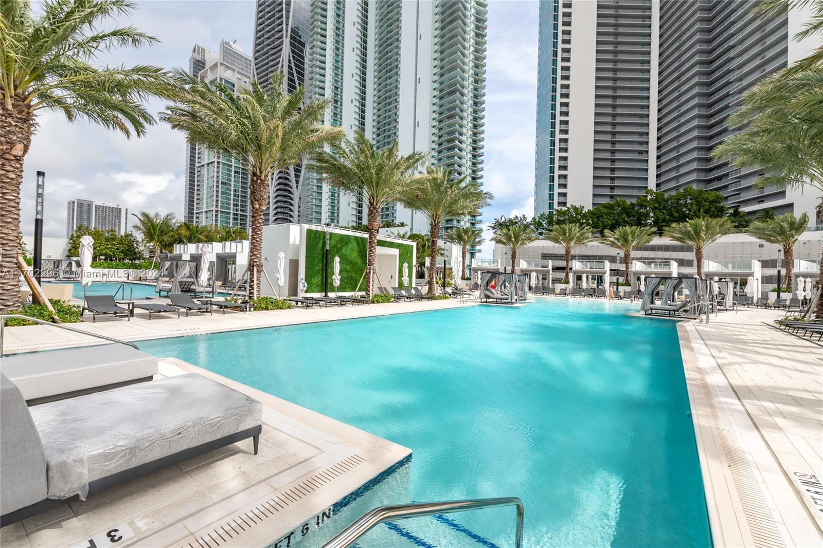 851 NE 1st Ave #3304, Miami FL 33132