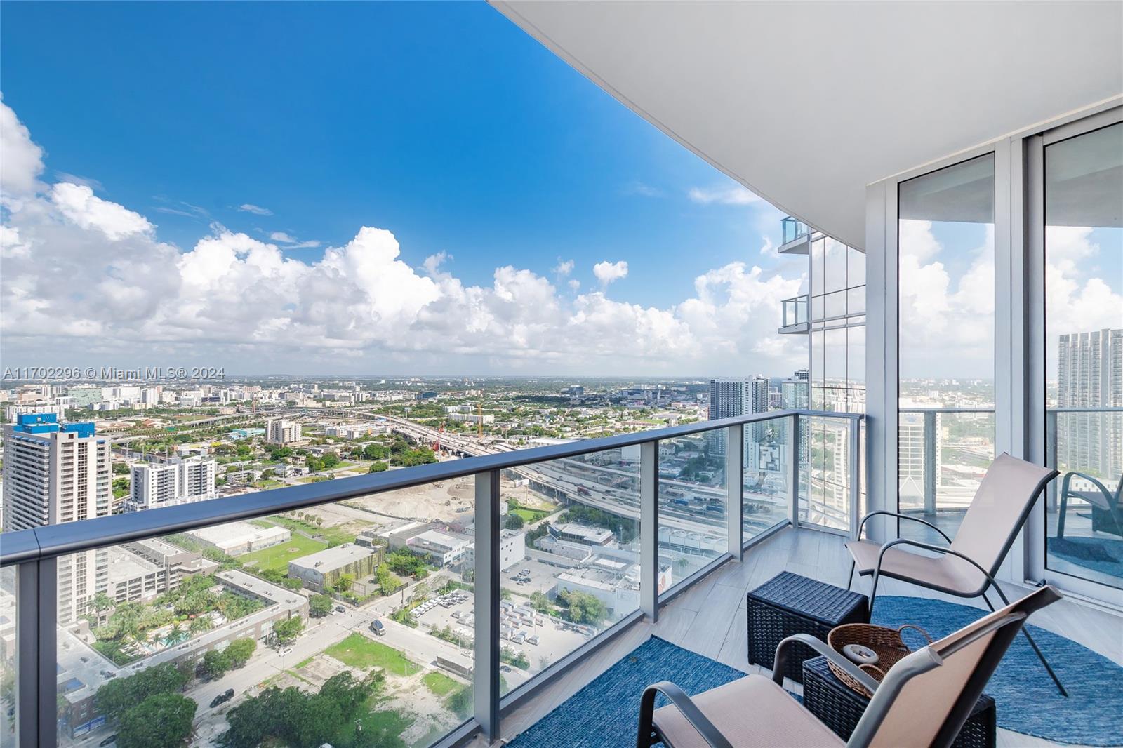 851 NE 1st Ave #3304, Miami FL 33132