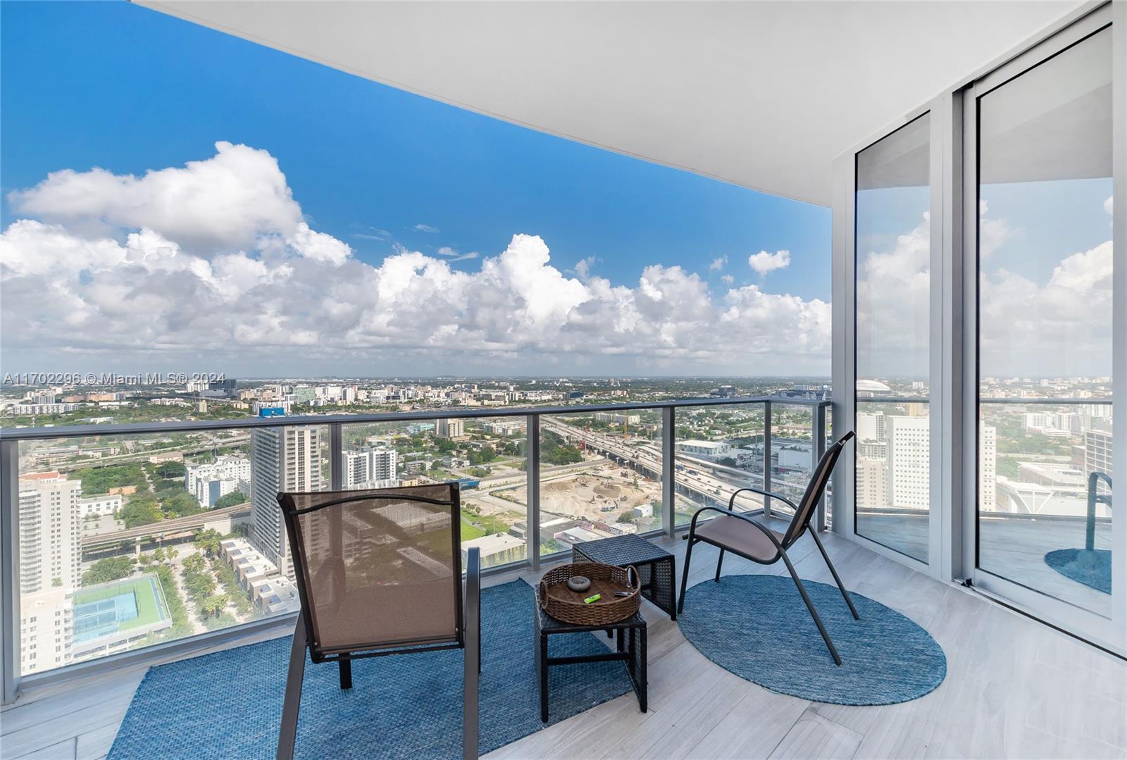 851 NE 1st Ave #3304, Miami FL 33132