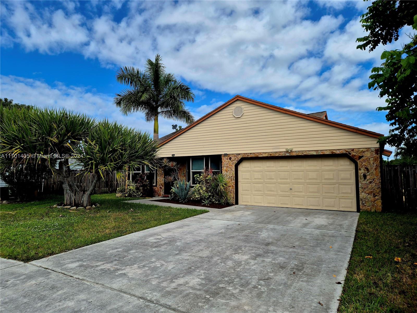 13531 SW 9th Ct, Davie, Florida image 3