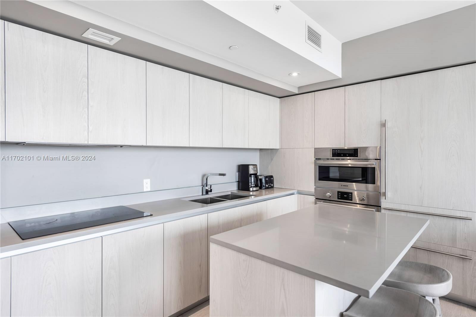 4010 S Ocean Dr #R2804, Hollywood, Florida image 2