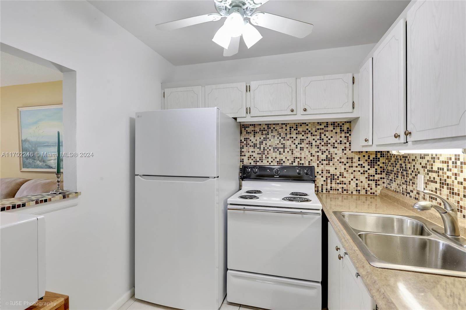 414 Windsor R #414, West Palm Beach, Florida image 2