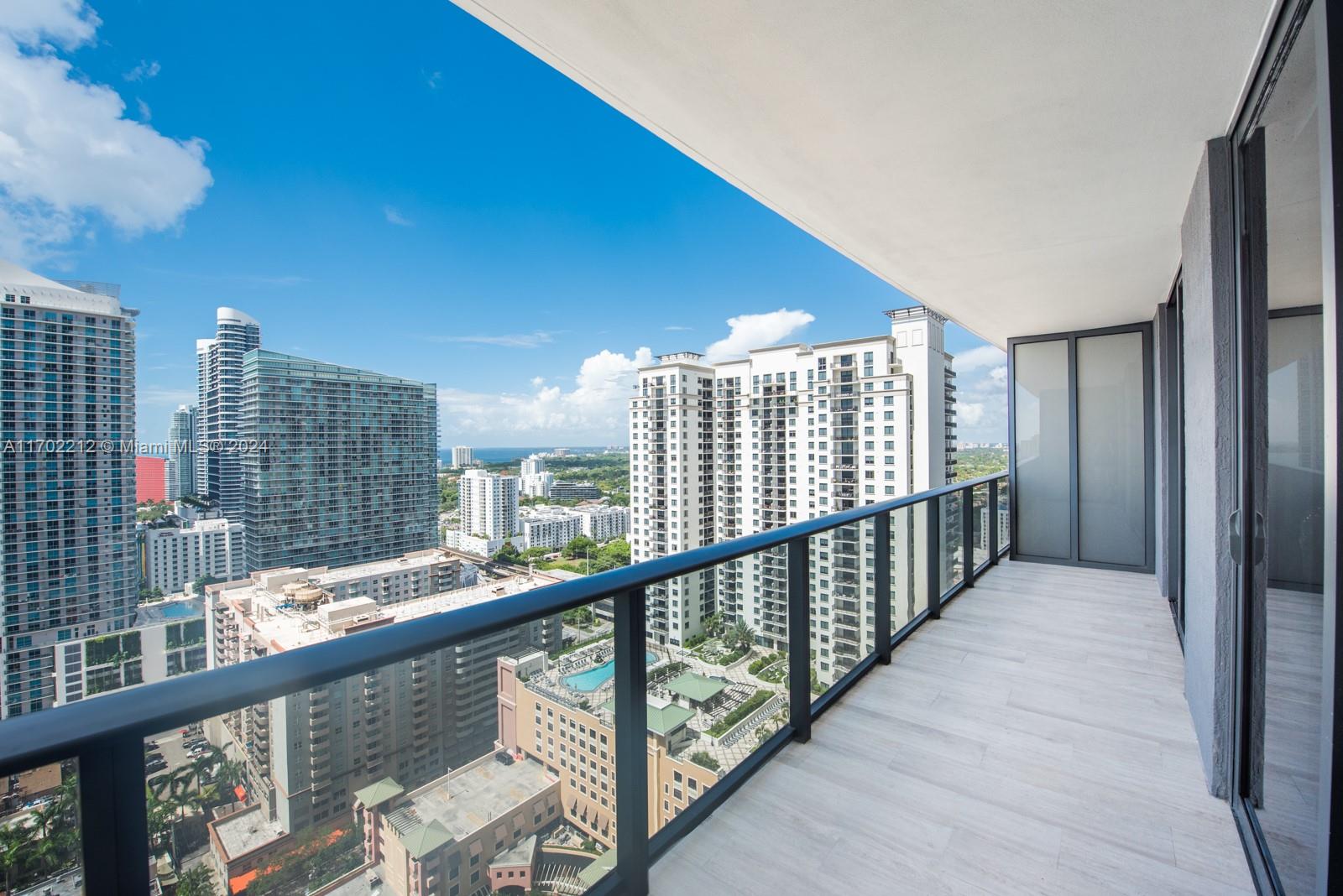45 SW 9th St #2705, Miami FL 33130