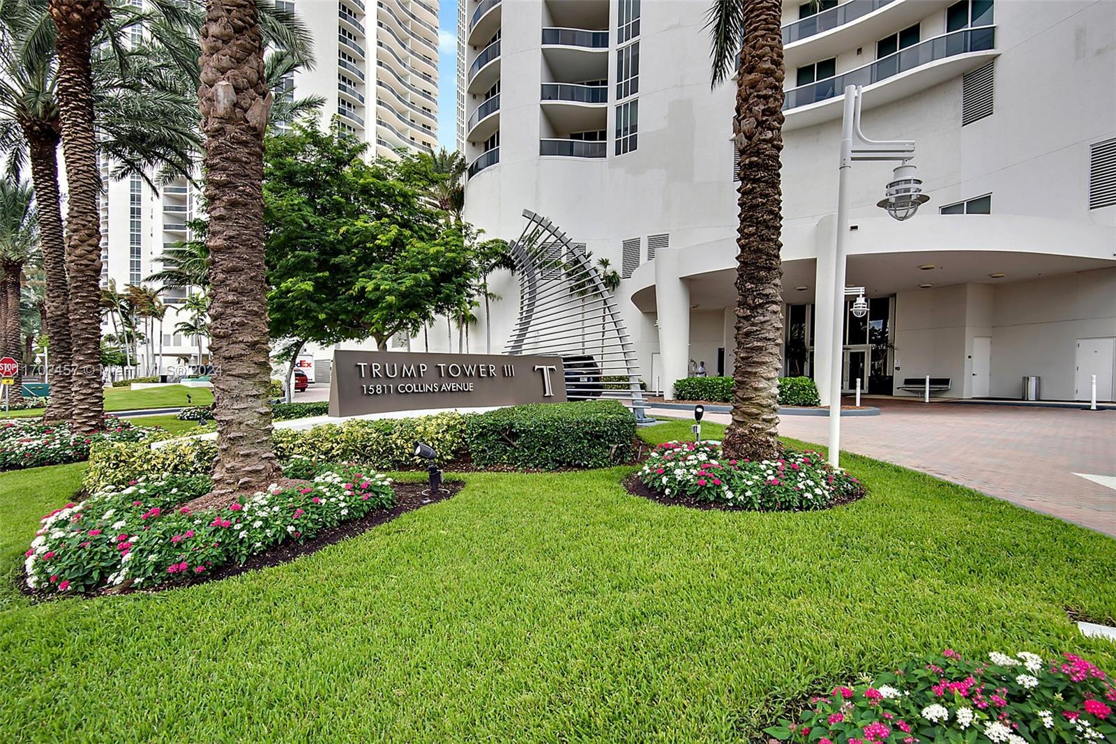 15811 Collins Ave #1805, Sunny Isles Beach FL 33160