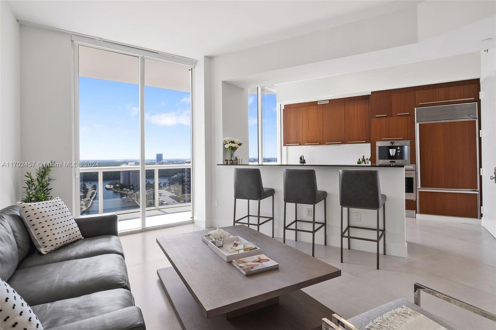 15811 Collins Ave #1805, Sunny Isles Beach FL 33160