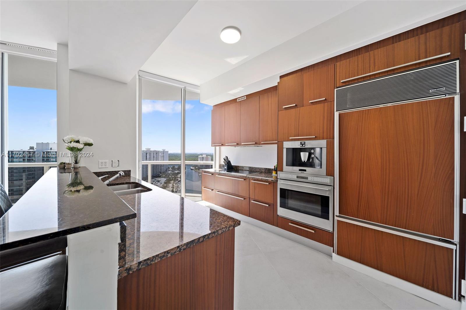 15811 Collins Ave #1805, Sunny Isles Beach FL 33160
