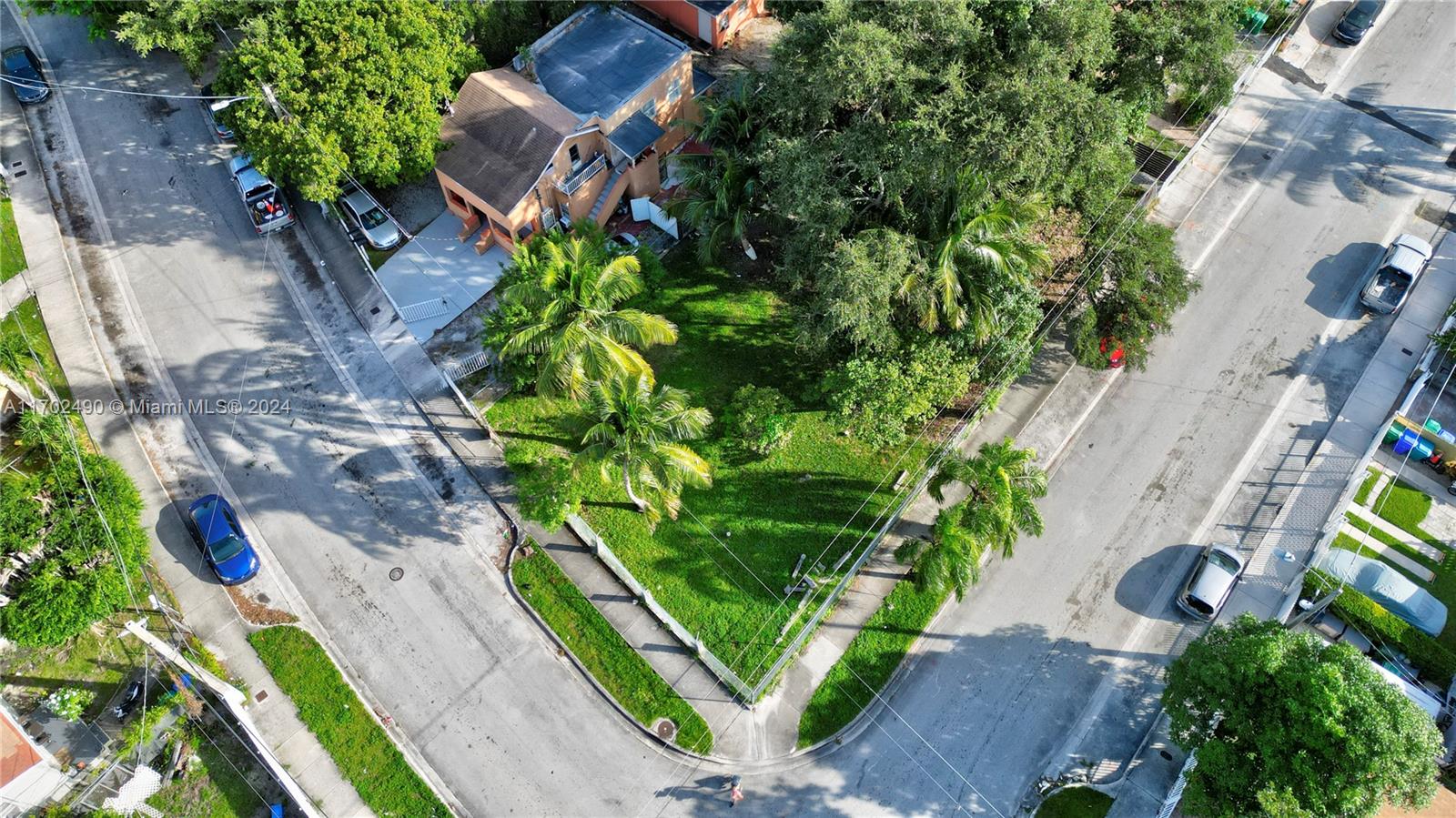 280 NW 33rd St, Miami, Florida image 2