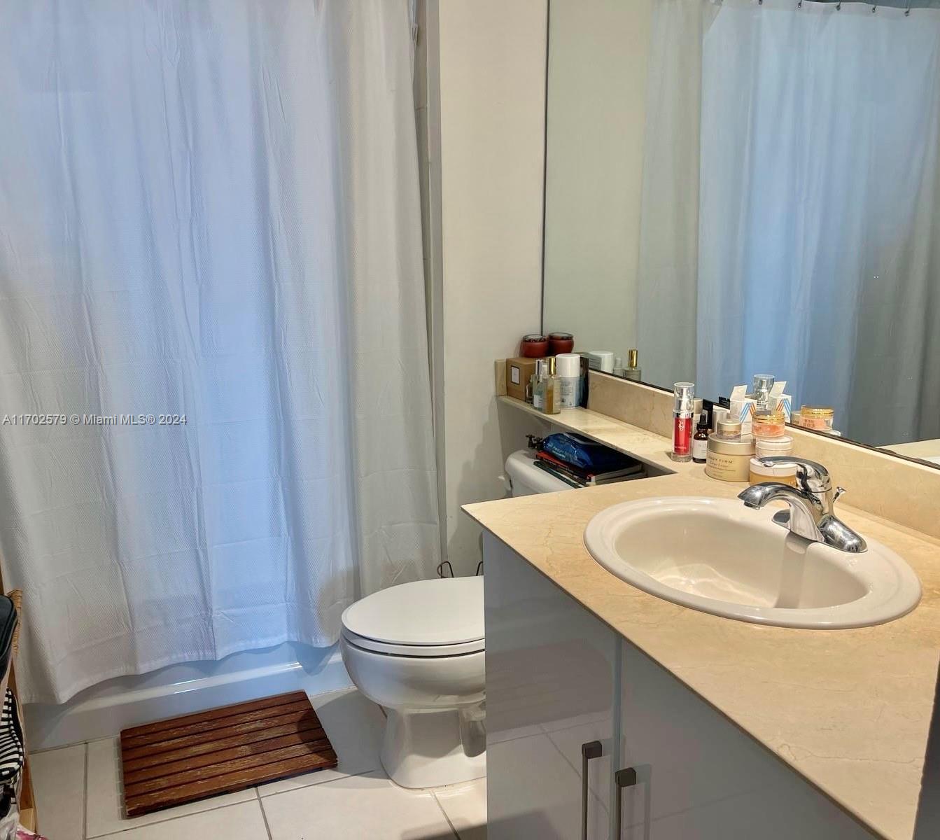 325 S Biscayne Blvd #4322, Miami FL 33131