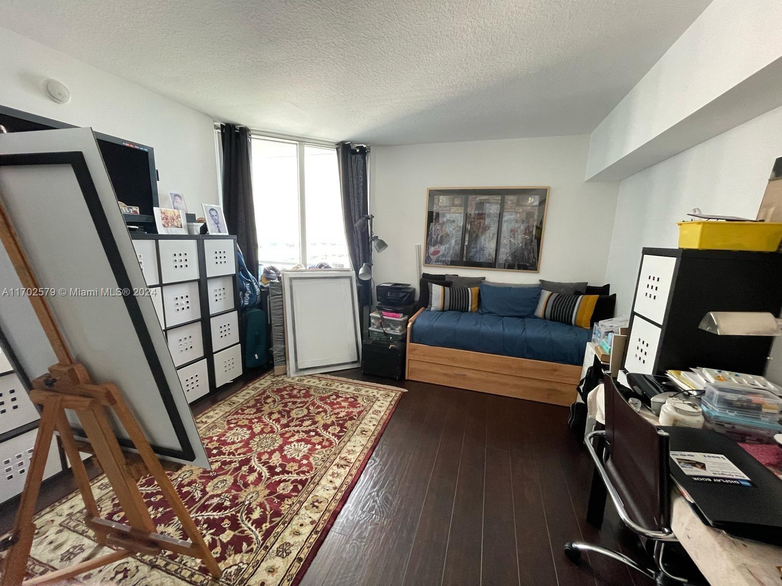 325 S Biscayne Blvd #4322, Miami FL 33131