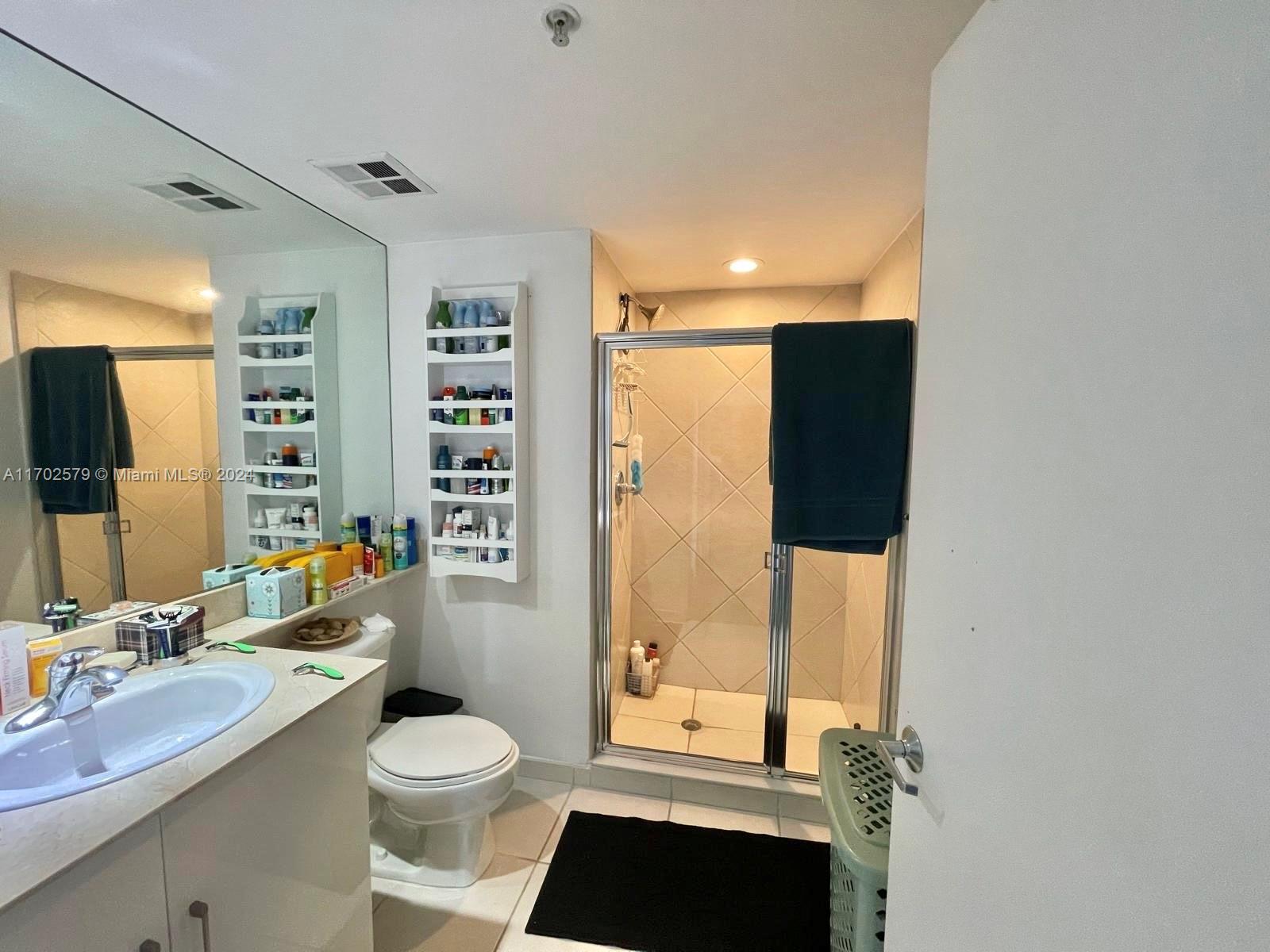 325 S Biscayne Blvd #4322, Miami FL 33131