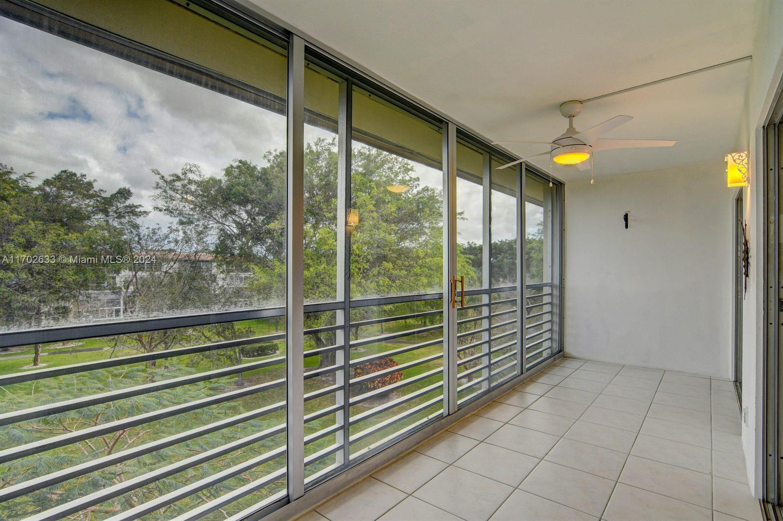 2405 Antigua Circle #L4, Coconut Creek, Florida image 14