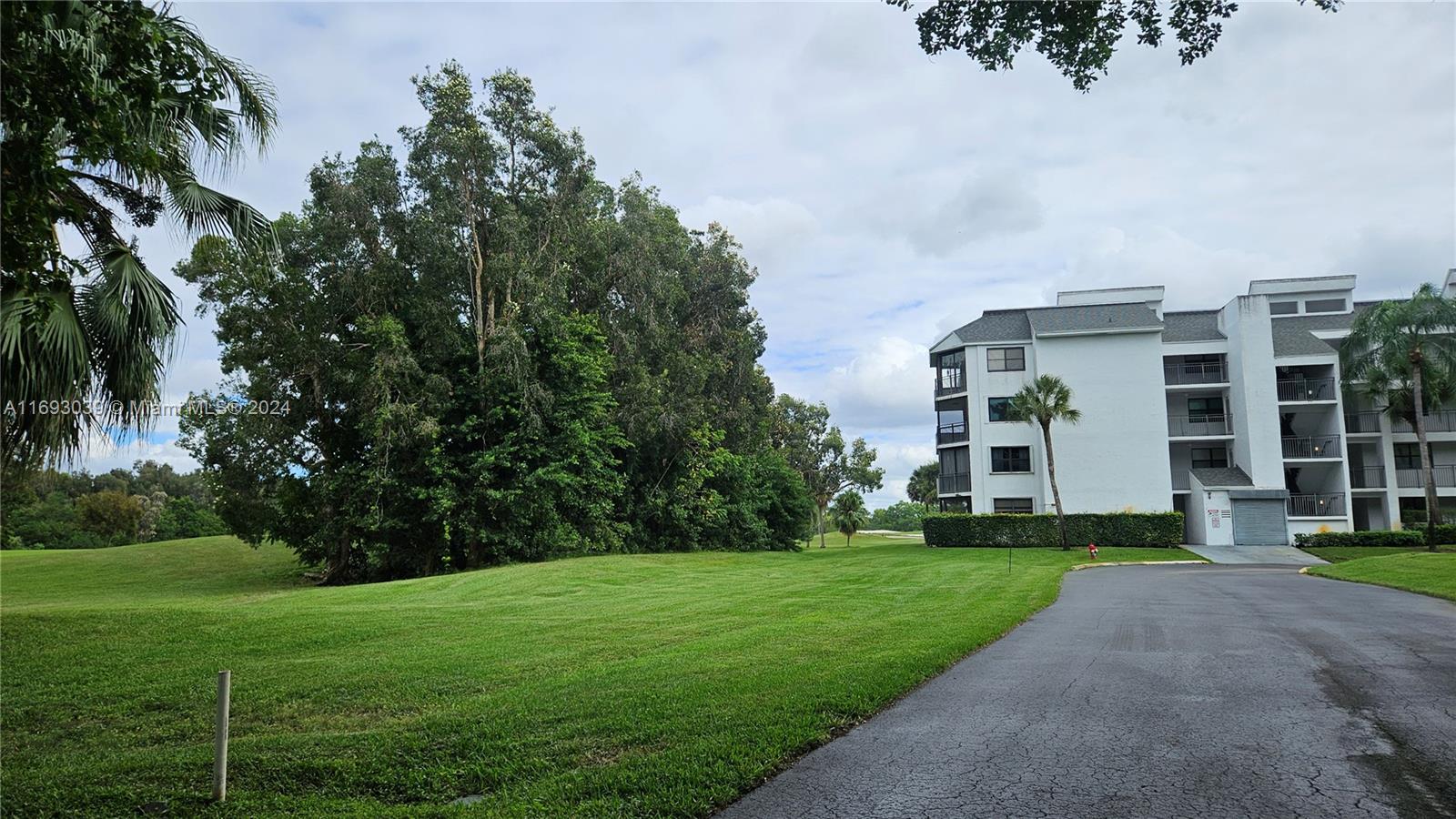 16171 Blatt Blvd #203, Weston, Florida image 42