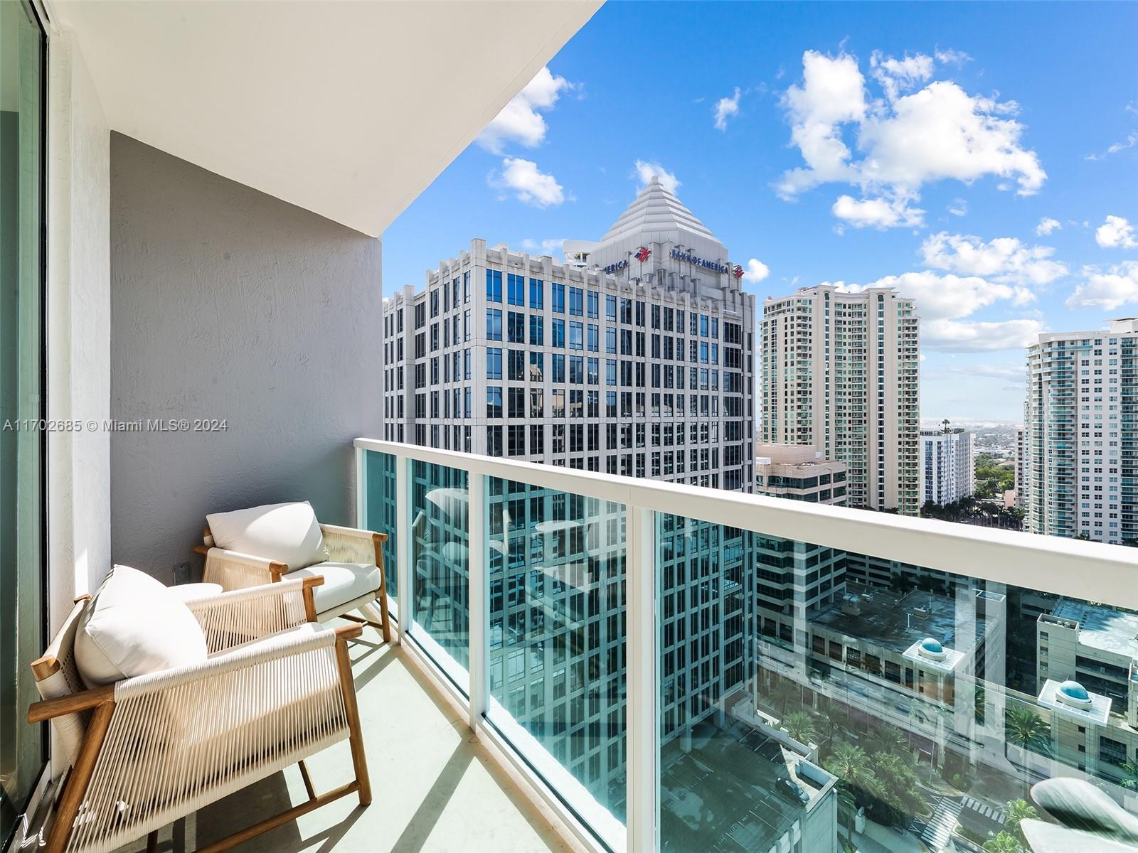 350 SE 2nd St #2430, Fort Lauderdale, Florida image 23